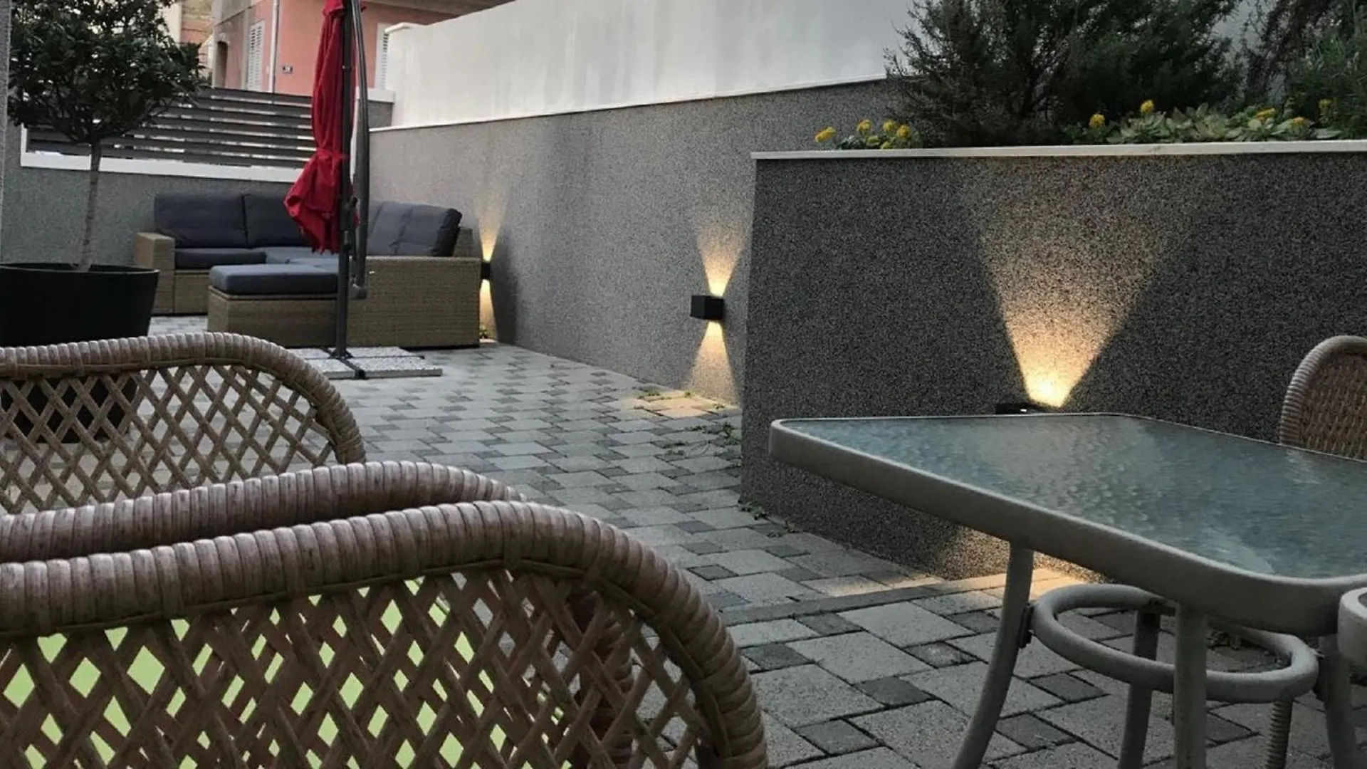 Holiday Home Aspalathos - With Free Parking, Near The Beach, A Few Minutes' Walking Distance To The Unesco Palace Split Croatia