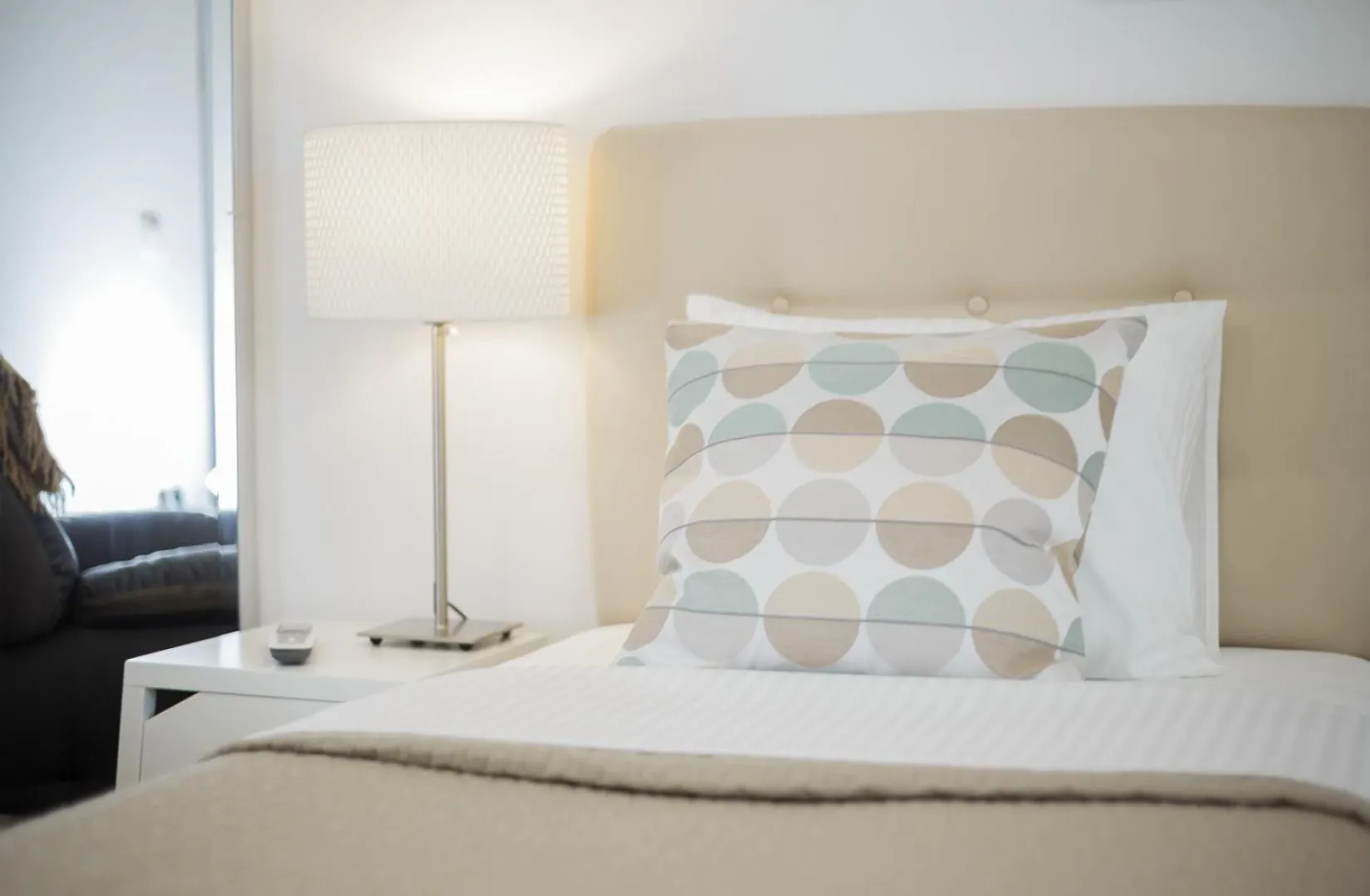 Holiday Home Aspalathos - With Free Parking, Near The Beach, A Few Minutes' Walking Distance To The Unesco Palace Split
